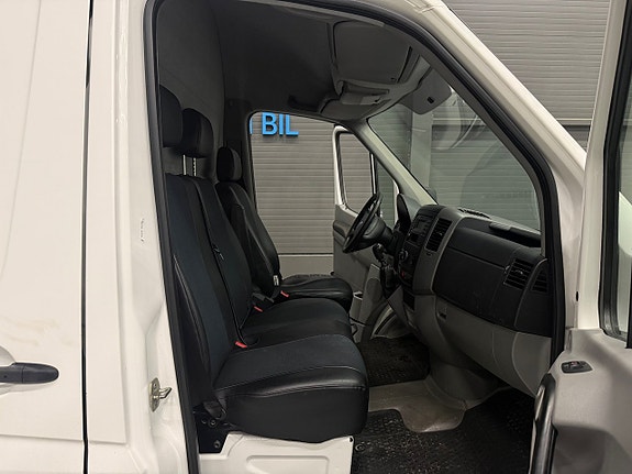 Volkswagen Crafter 35 13 of 27