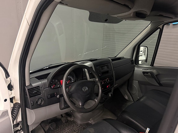 Volkswagen Crafter 35 11 of 27