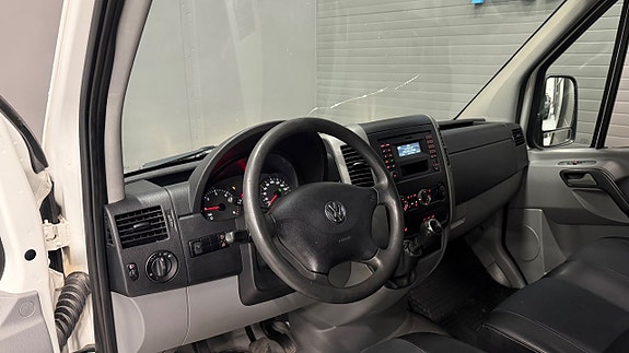 Volkswagen Crafter 35 12 of 26