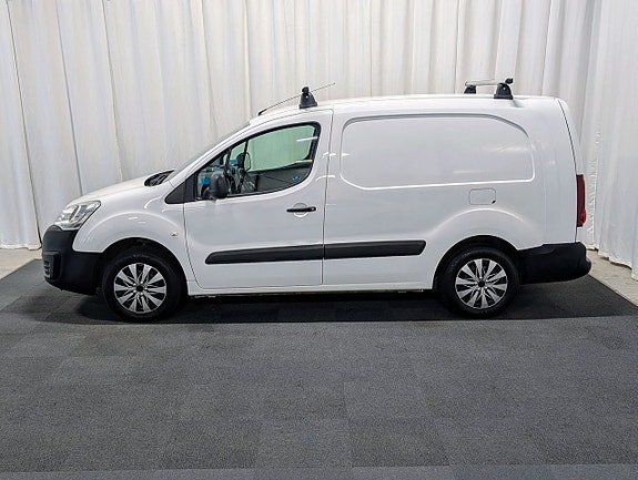 Peugeot Partner 2 of 10