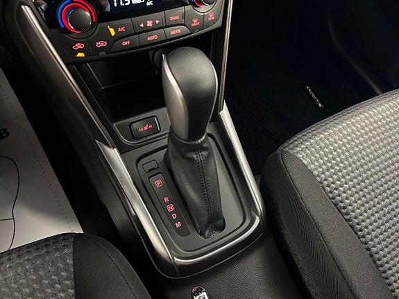 Suzuki S-Cross 12 of 16
