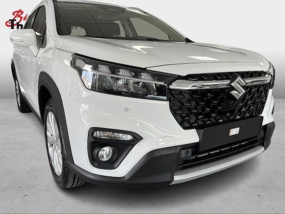 Suzuki S-Cross 16 of 16