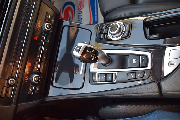 BMW 520 17 of 27