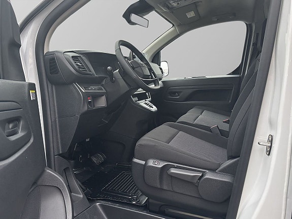 Toyota Proace 7 of 12
