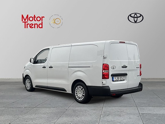 Toyota Proace 2 of 5