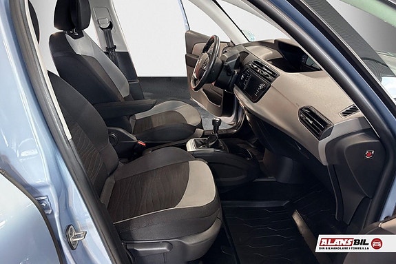 Citroen C4 Picasso 8 of 11