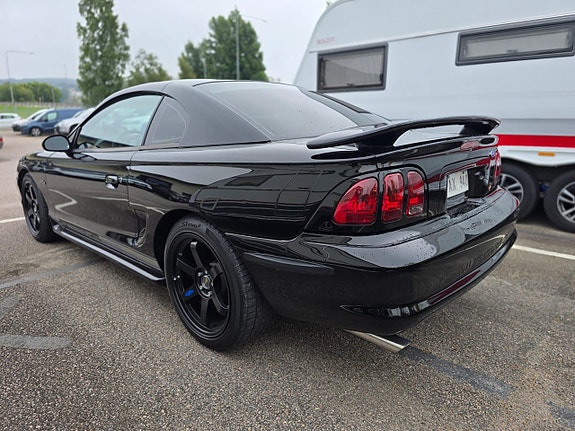 Ford Mustang 5 of 5