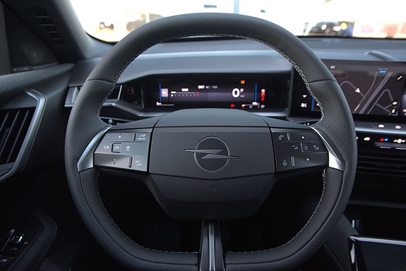 Opel Grandland 14 of 15