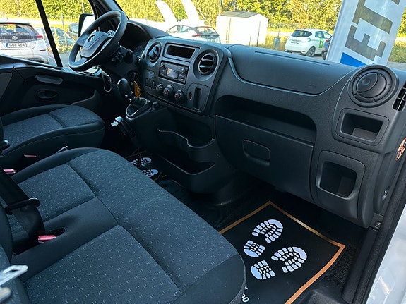 Opel Movano 17 of 30