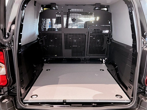 Peugeot Partner 15 of 15