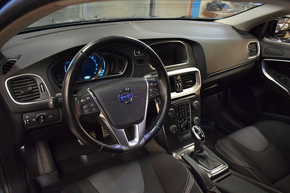 Volvo V40 7 of 20