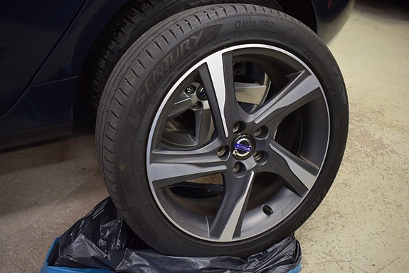 Volvo V40 15 of 20