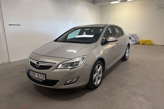 Opel Astra 11 of 27
