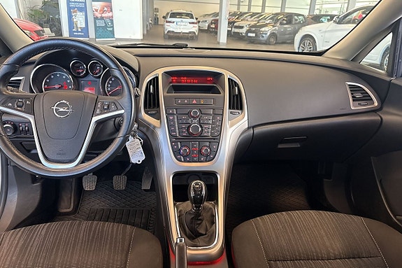 Opel Astra 22 of 27