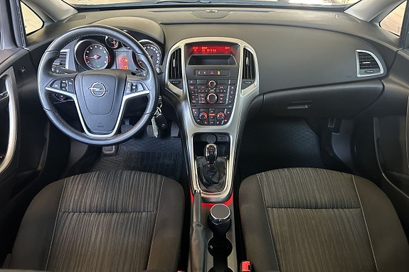 Opel Astra 13 of 22