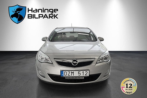 Opel Astra 3 of 5