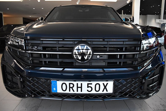 Volkswagen Touareg 3 of 30