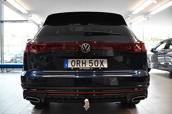 Volkswagen Touareg 7 of 30