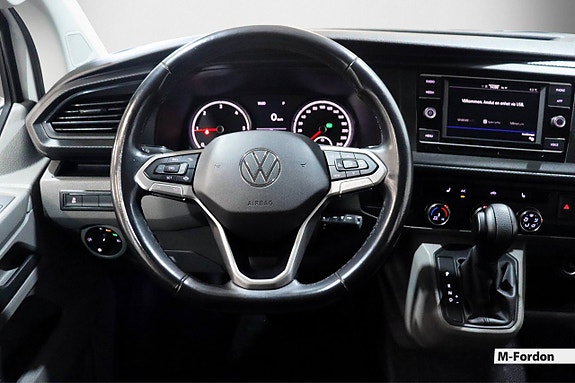 Volkswagen Transporter 12 of 21