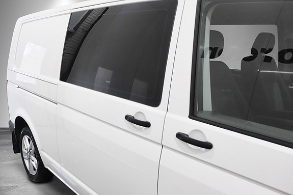 Volkswagen Transporter 10 of 21