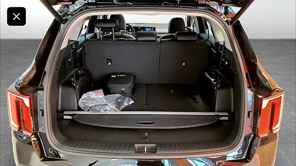 Kia Sorento 9 of 12