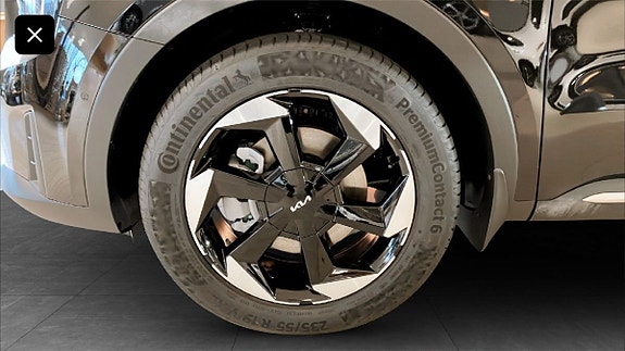 Kia Sorento 8 of 12
