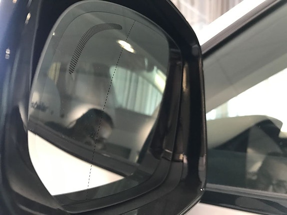 Volvo XC60 17 of 19