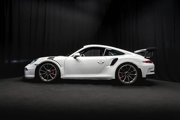 Porsche 911 GT3 RS 13 of 27