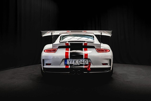 Porsche 911 GT3 RS 10 of 27