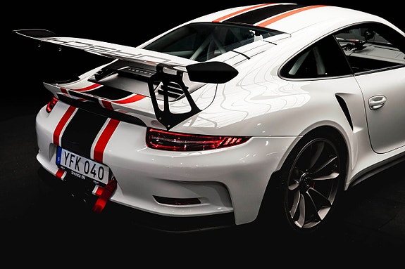Porsche 911 GT3 RS 9 of 27