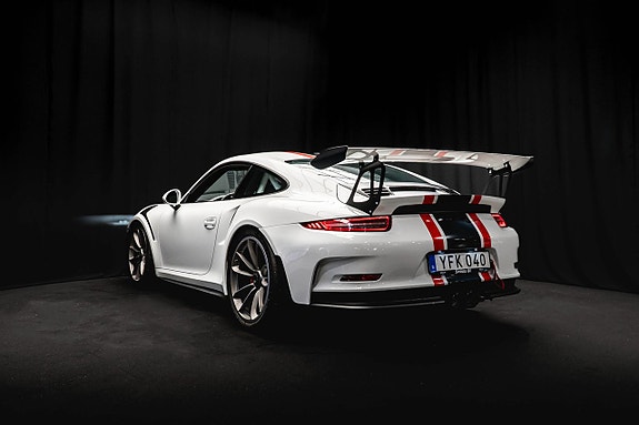 Porsche 911 GT3 RS 12 of 27