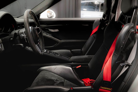 Porsche 911 GT3 RS 17 of 27