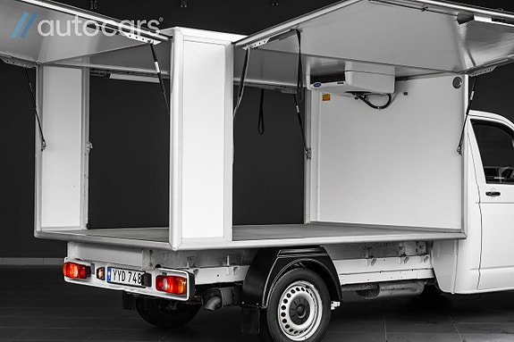 Volkswagen Transporter 9 of 27