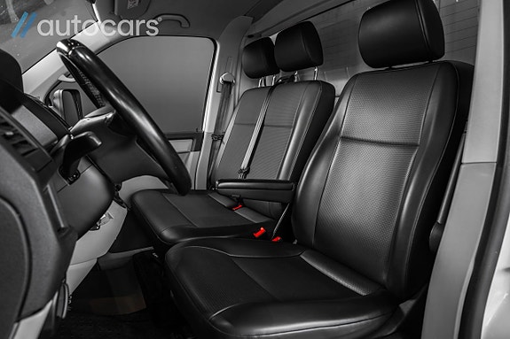 Volkswagen Transporter 27 of 27