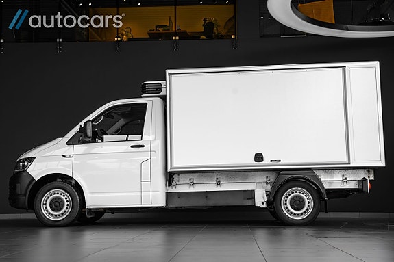 Volkswagen Transporter 6 of 27