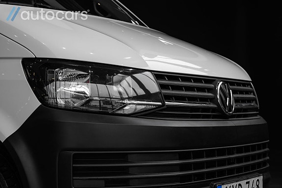Volkswagen Transporter 13 of 27