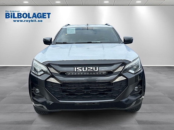 Isuzu D-max 3 of 9
