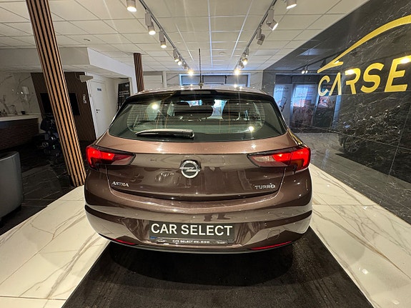 Opel Astra 5 of 5