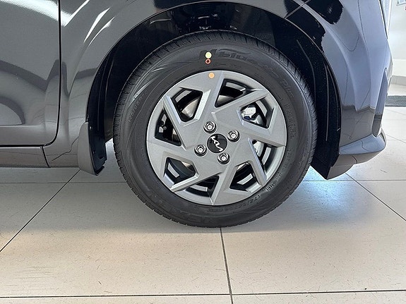 Kia Picanto 18 of 18
