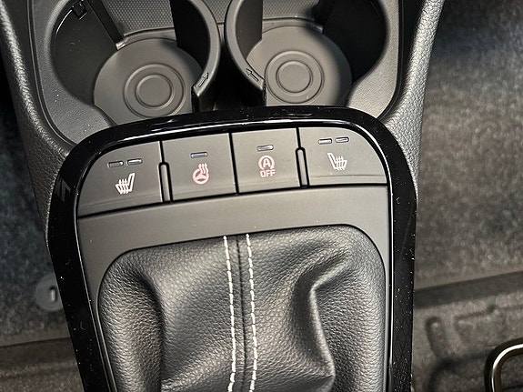 Kia Picanto 14 of 18