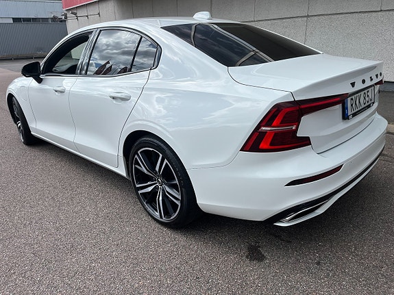 Volvo S60 3 of 29