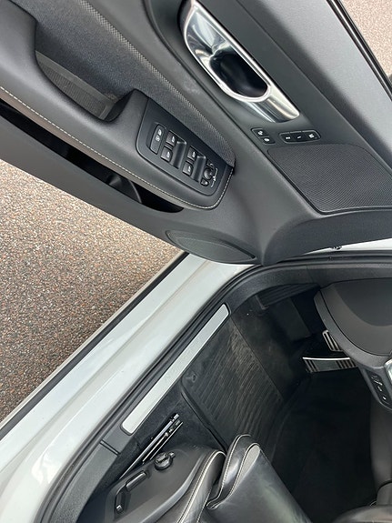Volvo S60 24 of 29