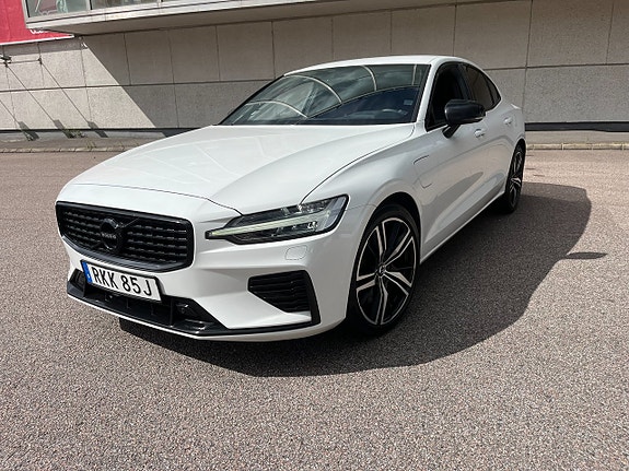 Volvo S60 2 of 29
