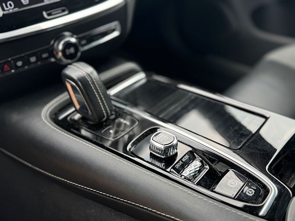 Volvo S60 14 of 29