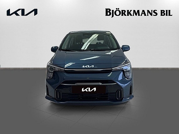 Kia Picanto 2 of 14