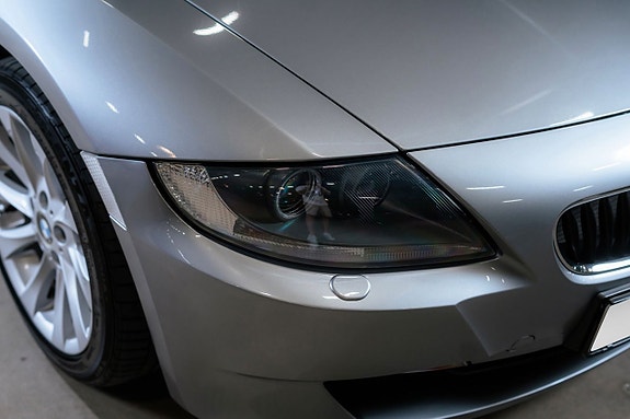BMW Z4 4 of 5