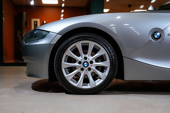 BMW Z4 11 of 27
