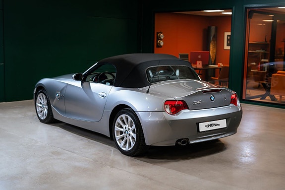 BMW Z4 6 of 27