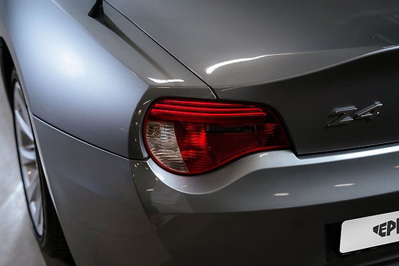 BMW Z4 9 of 27