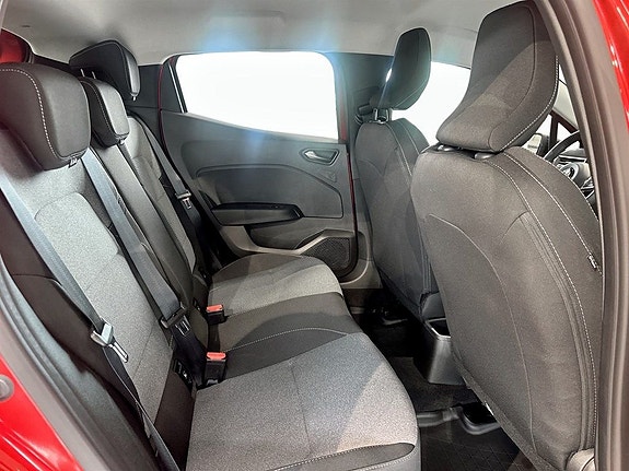 Mitsubishi Colt 12 of 15